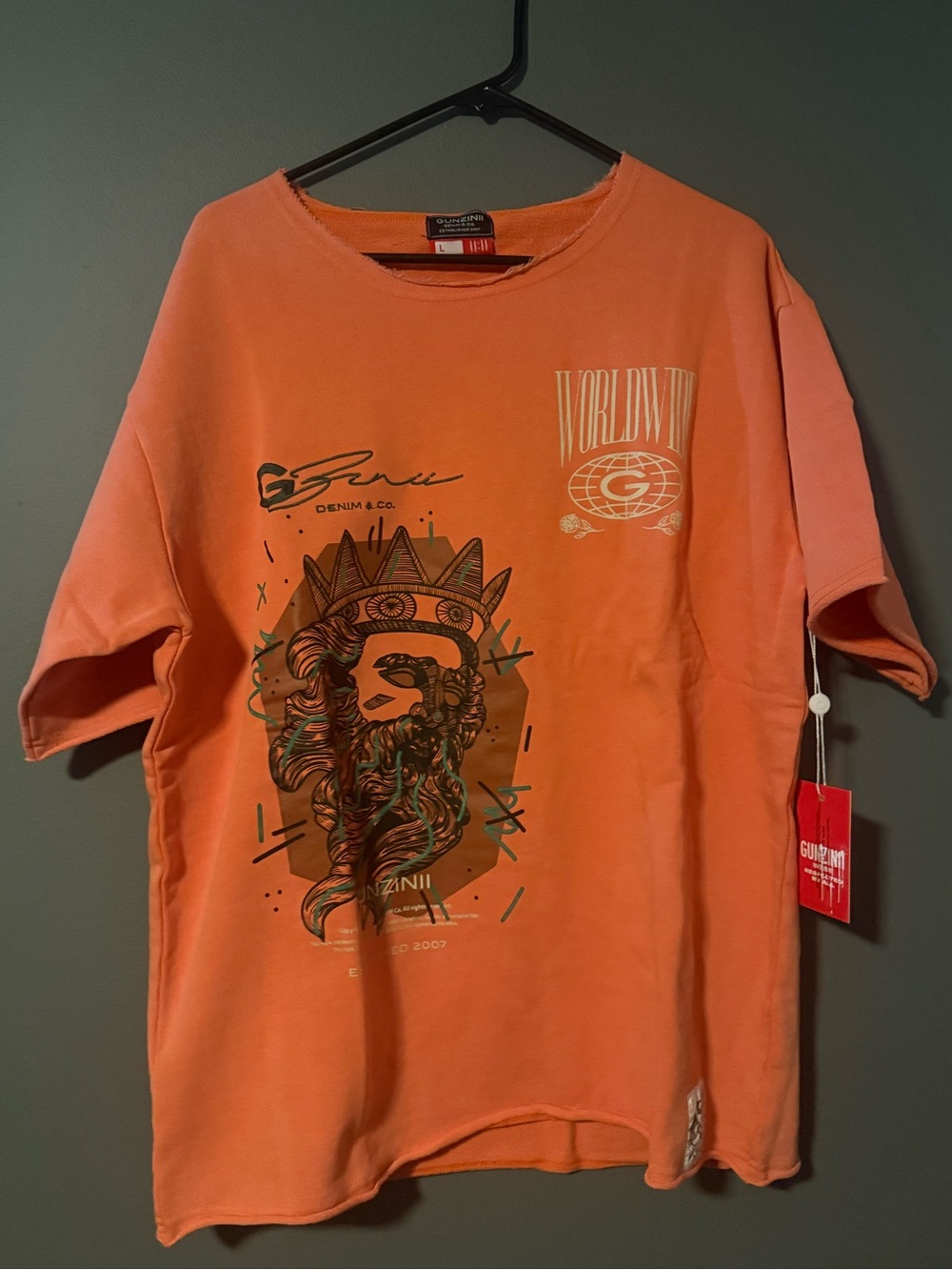 Gunzinii Worldwide tee